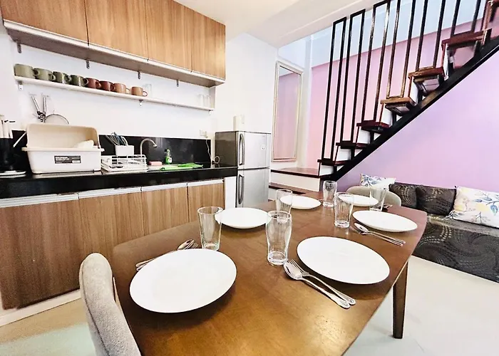 Yellow Townhouse Near It Park With Wifi And Washer * Cebu