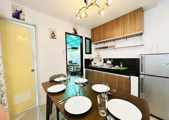 Apartment Yellow Townhouse Near It Park With Wifi And Washer *